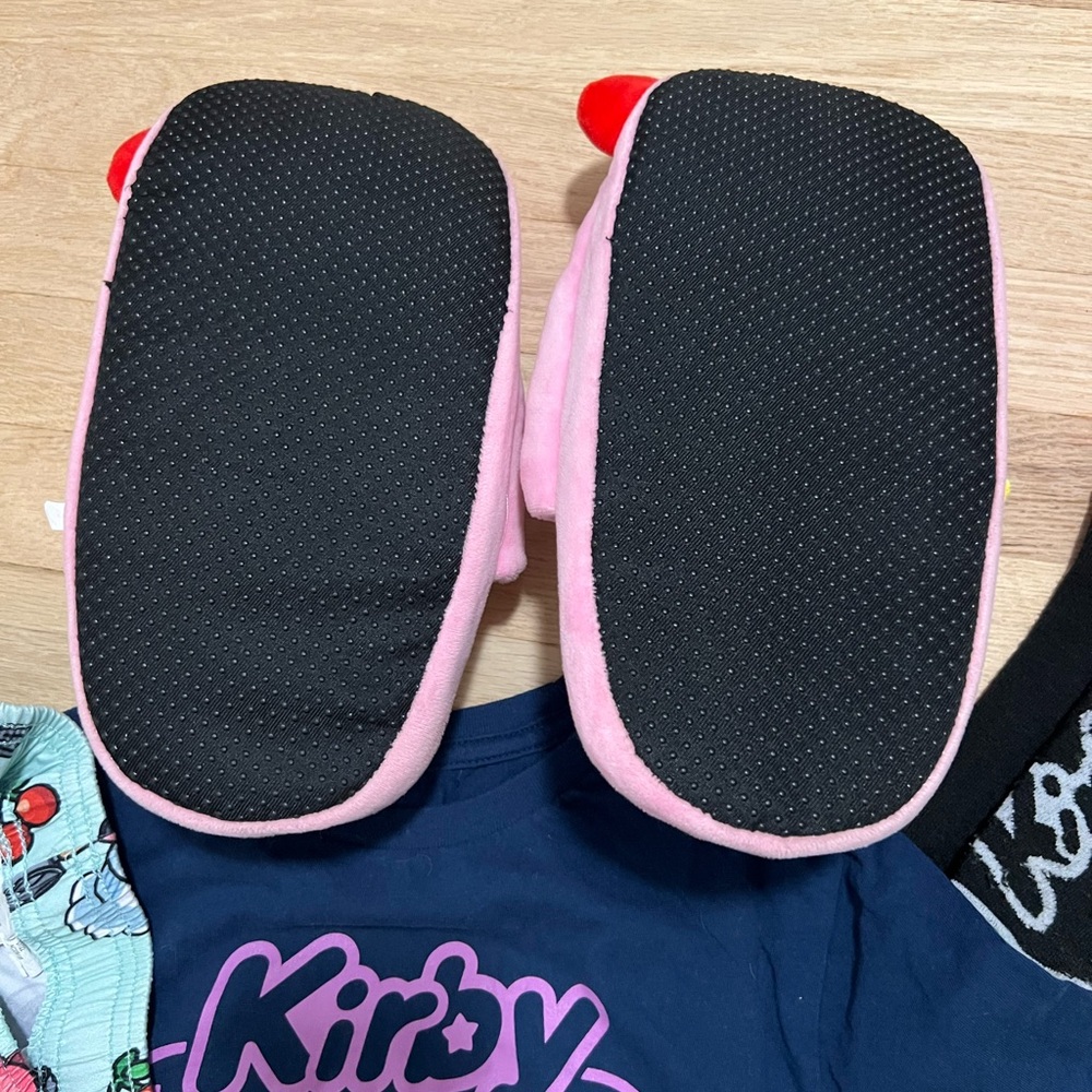 Kirby Themed Hoodie and Pajama Set - Picture 6 of 6